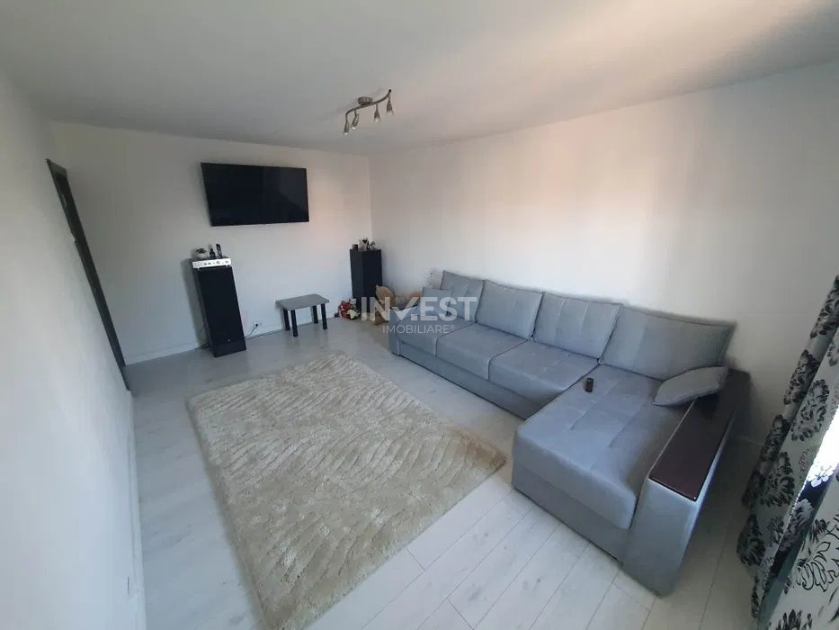 Apartament 3 camere decomandat, finisaje moderne,  balcon – Tudor Neculai - 2
