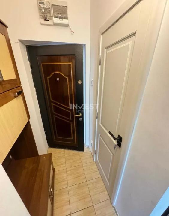 Garsonieră renovată în Nicolina - etajul 2 - aproape de Centru - 5