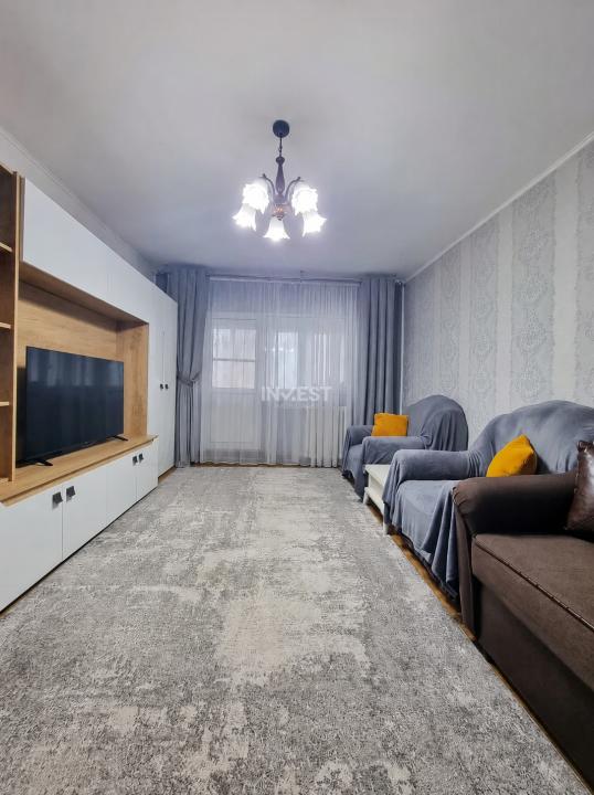 Apartament 3 camere-decomandat-etaj 1 - 3