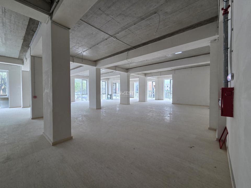 Spatiu de vanzare-Complex Azimut-COMISION 0% - 2