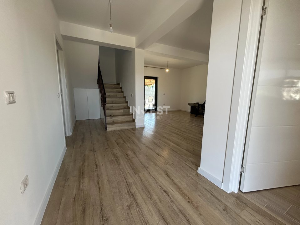 CASA CU 4 CAMERE + BECI SPATIOS , CAPAT CUG , TVA INCLUS IN PRET !!! - 3