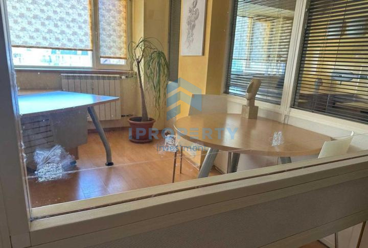 Inchiriere spatiu comercial de birouri zona casa poporului - fotografie proprietate 7