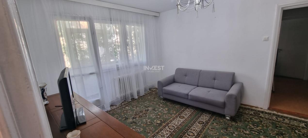  Apartament 3 camere, Podu Roș - 1