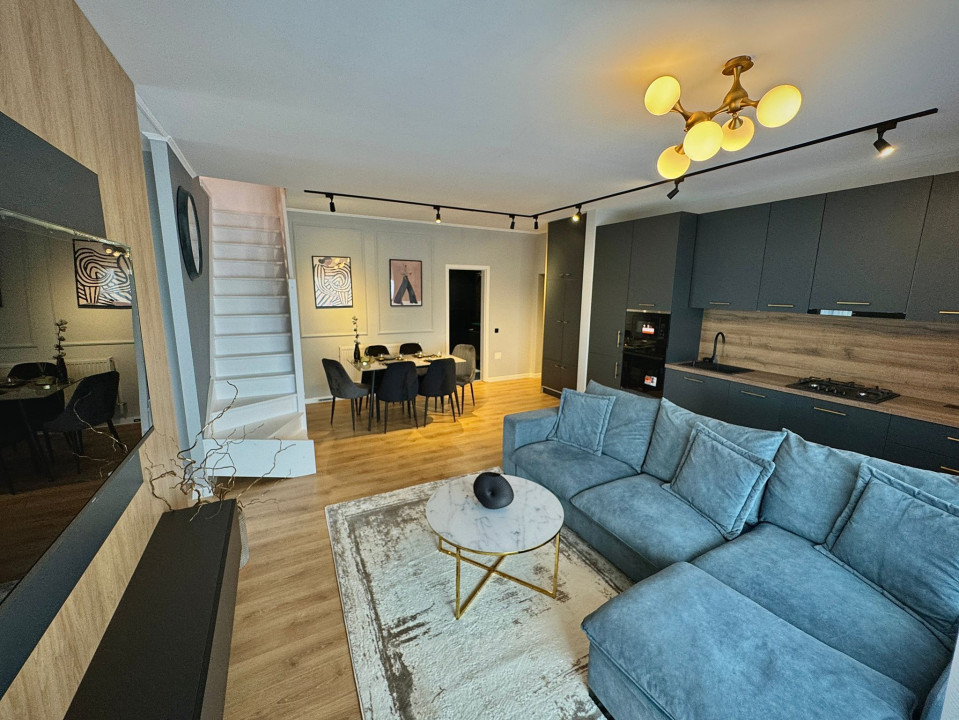 Apartament de 3 camere, 67 mp utili, 2 balcoane, Zona Teilor
