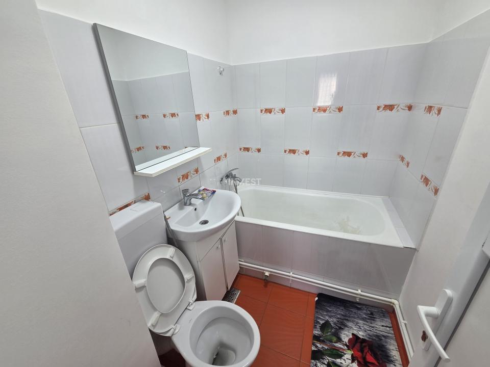 APARTAMENT 2 CAMERE- PIATA ALEXANDRU CEL BUN - 3