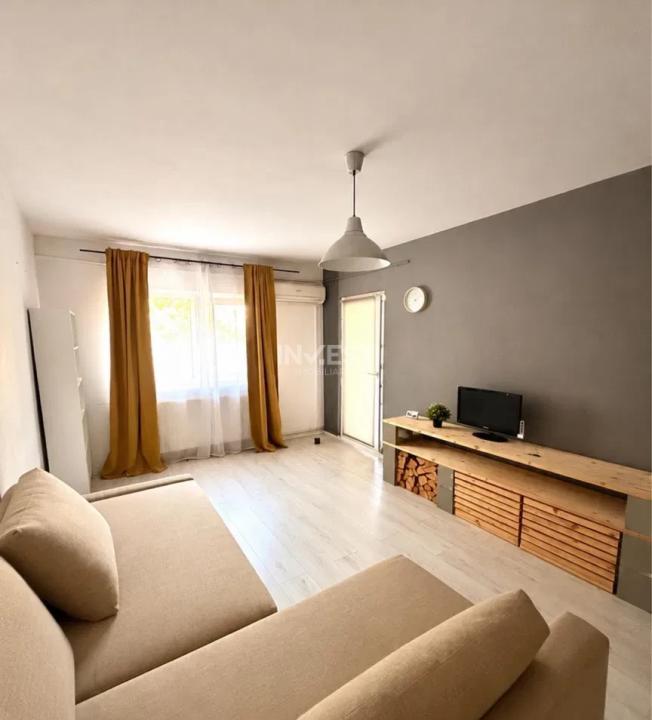 Apartament 2 camere Nicolina - 1