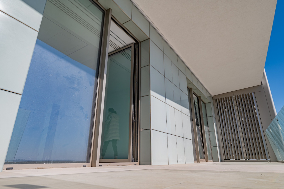 MAMAIA- Apartament premium de vanzare cu 2 camere