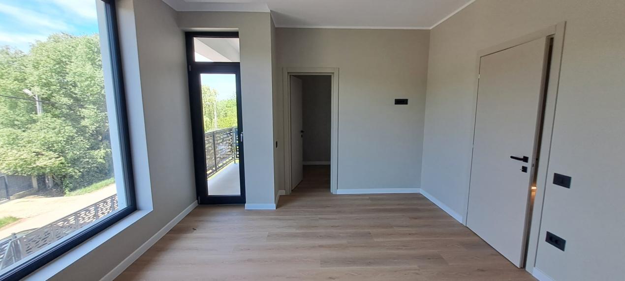   Visani  , COMISION 0%, Casa P+1  