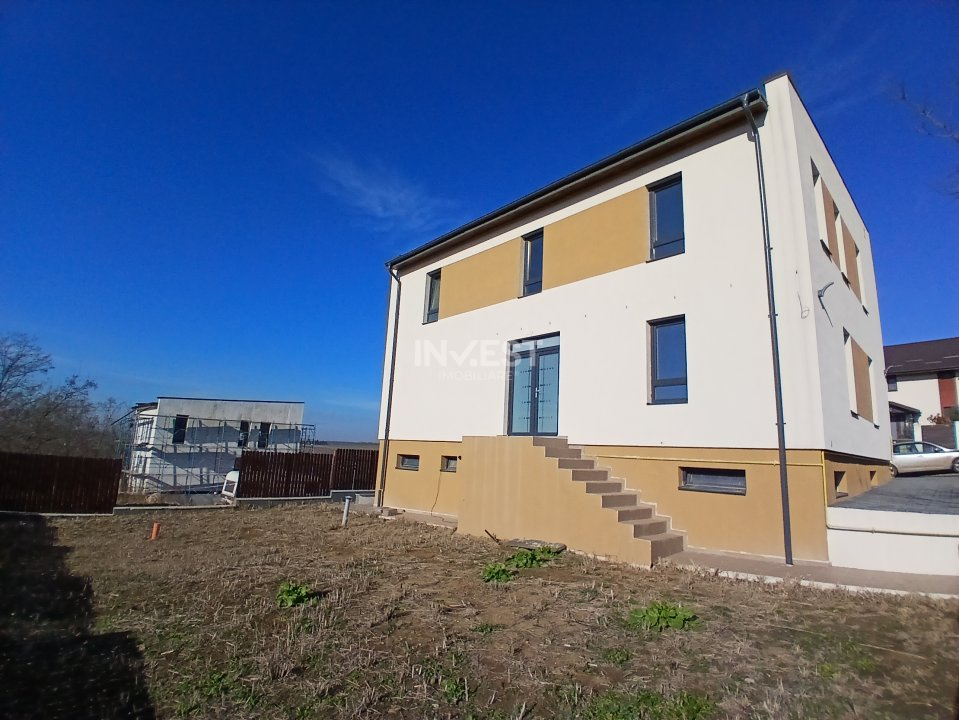 Vila D+P+1E, 270mp utili pretabila si ca spatiu zona Valea Lupului - 2
