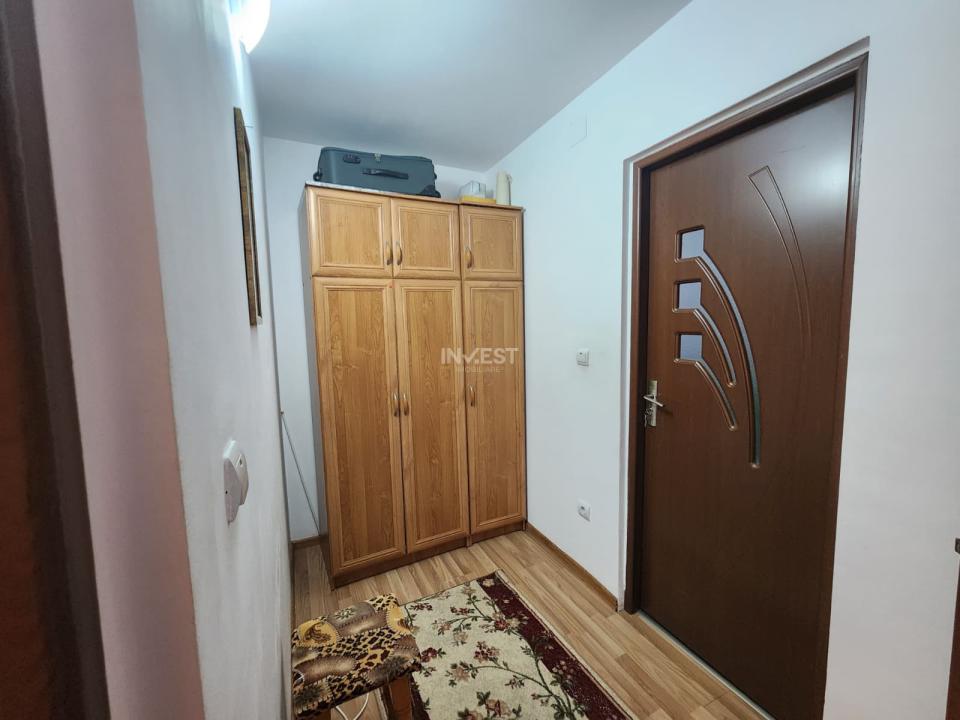 CASA INDIVIDUALA , ZONA TOMESTI, 5 CAMERE - 5