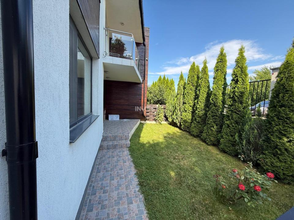 Duplex, 4 camere, teren cu spațiu de joacă — Rond Păcurari, Iași - 11