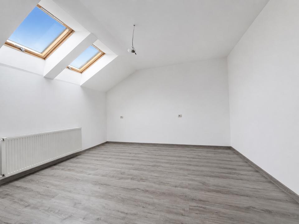 Studio - 2 camere în bloc nou  Stupini