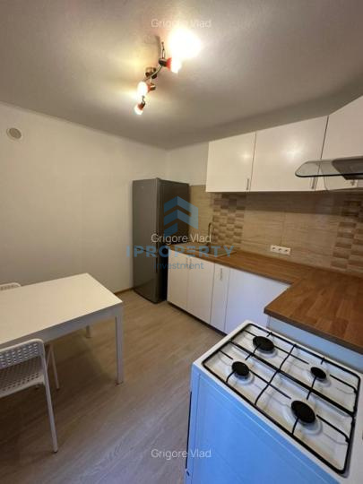 Închiriere Casă 3 camere în Pache Protopopescu, 3 camere, curte comuna - fotografie proprietate 7