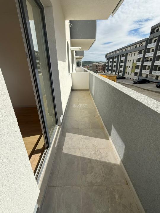 INTABULAT! 1 CAMERA BLOC NOU PACURARI KAUFLAND - 7