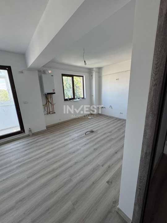 Apartament cu 4 camere decomandate- Zona Ateneu - 8