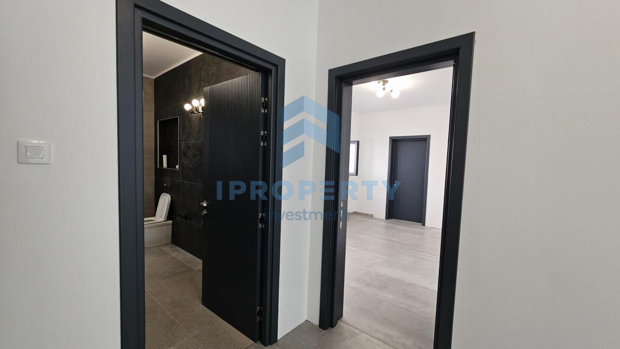 Marasesti Spatiu Comercial 150 MP Parcare Curte Individuala  - fotografie proprietate 13
