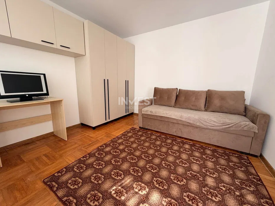 Apartament 2 camere de inchiriat zona Podu Ros  - 1