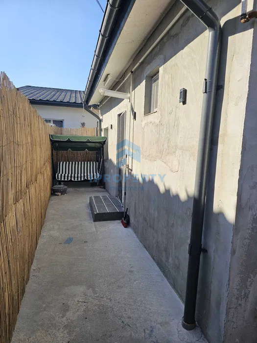  Închiriere Casă 2 camere +curte  zona Rahova  - fotografie proprietate 7