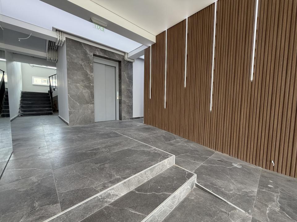 Apartament 2 camere decomandat Militari Residence — Militari