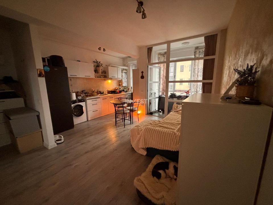 APARTAMENT CU 2 CAMERE , OPEN-SPACE, ETAJ INTERMEDIAR, CAPAT CUG-VISOIANU - 2