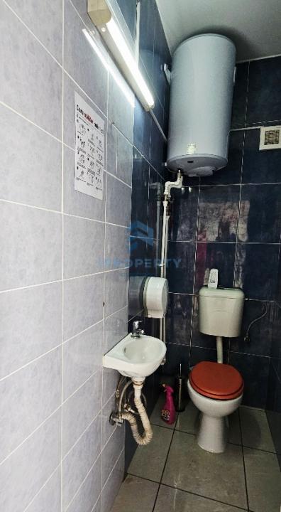 Domenii | Spatiu amenajat clinica medicala | 10,80 euro/mp | Prox. Metrou | - fotografie proprietate 7
