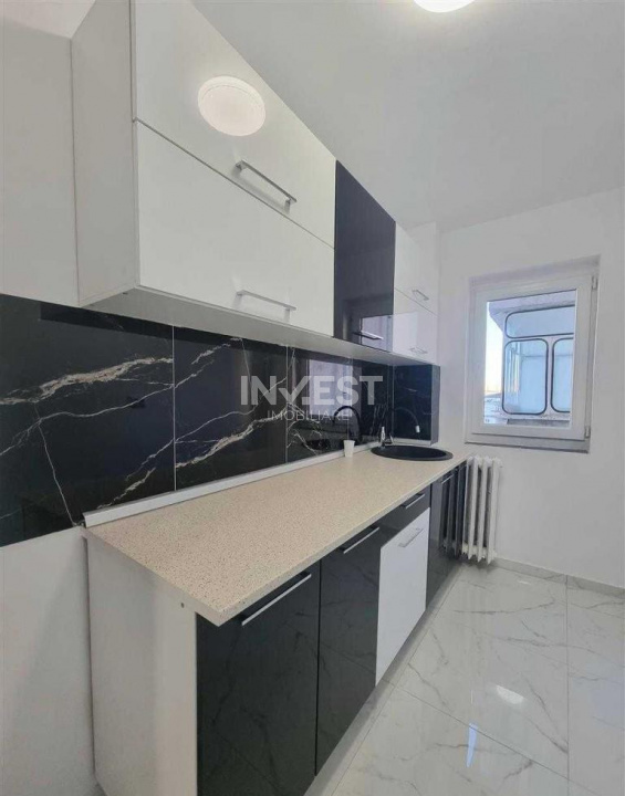 DE VANZARE-APARTAMENT 2 CAMERE-DECOMANDAT-MIRCEA CEL BATRAN - 7