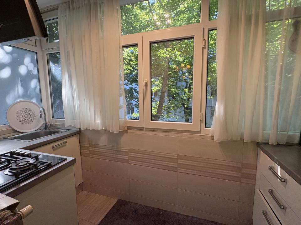 Apartament 3 Camere Crangasi | Centrala proprie |  Metrou crangasi