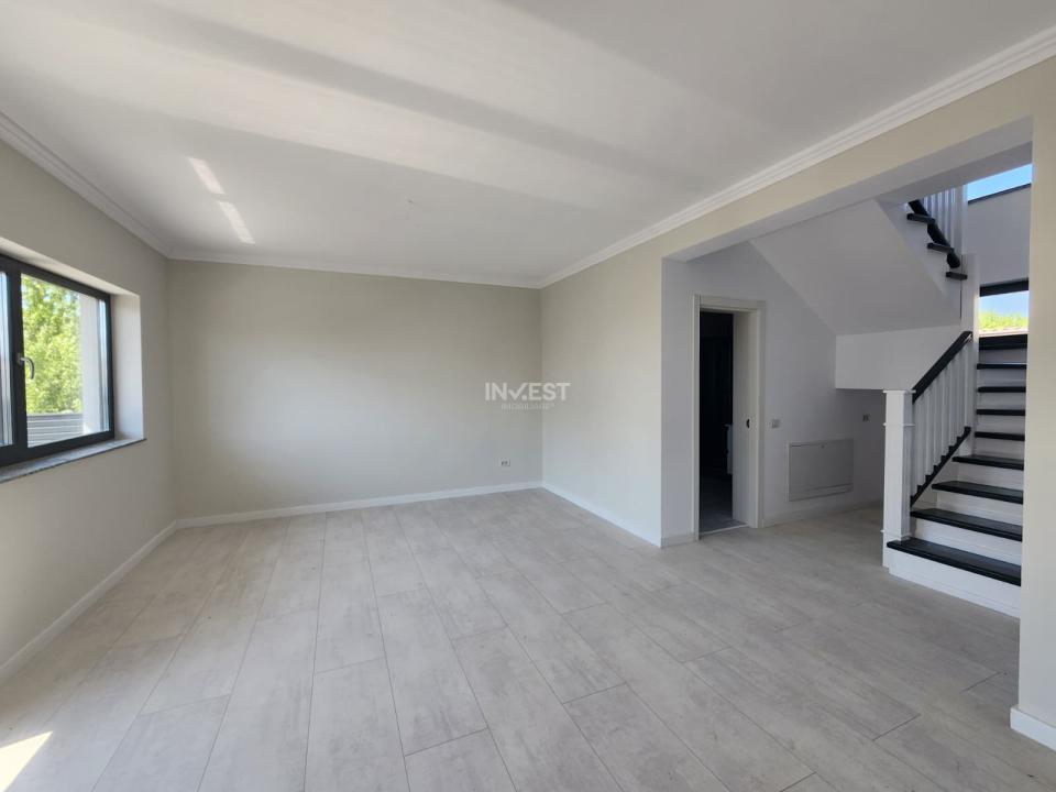 CASA PREMIUM 4 CAMERE, 2 BAI, 115 MP UTILI, 400 MP TEREN, MIROSLAVA - 16