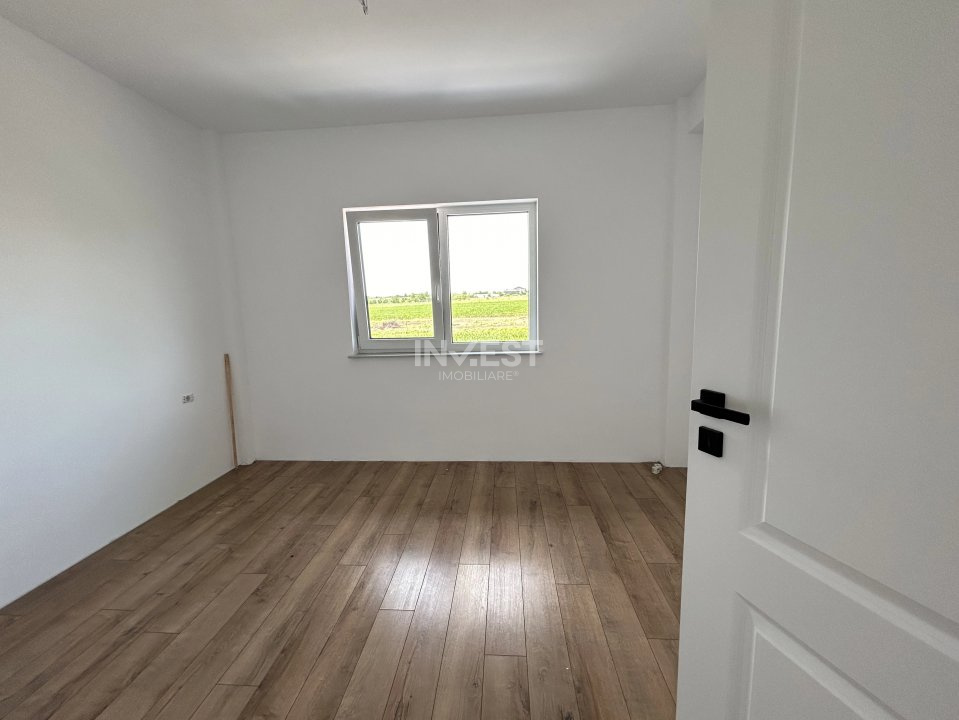 Casa CU GARAJ 4C Valea Lupului-Iași COMISION 0% - 4