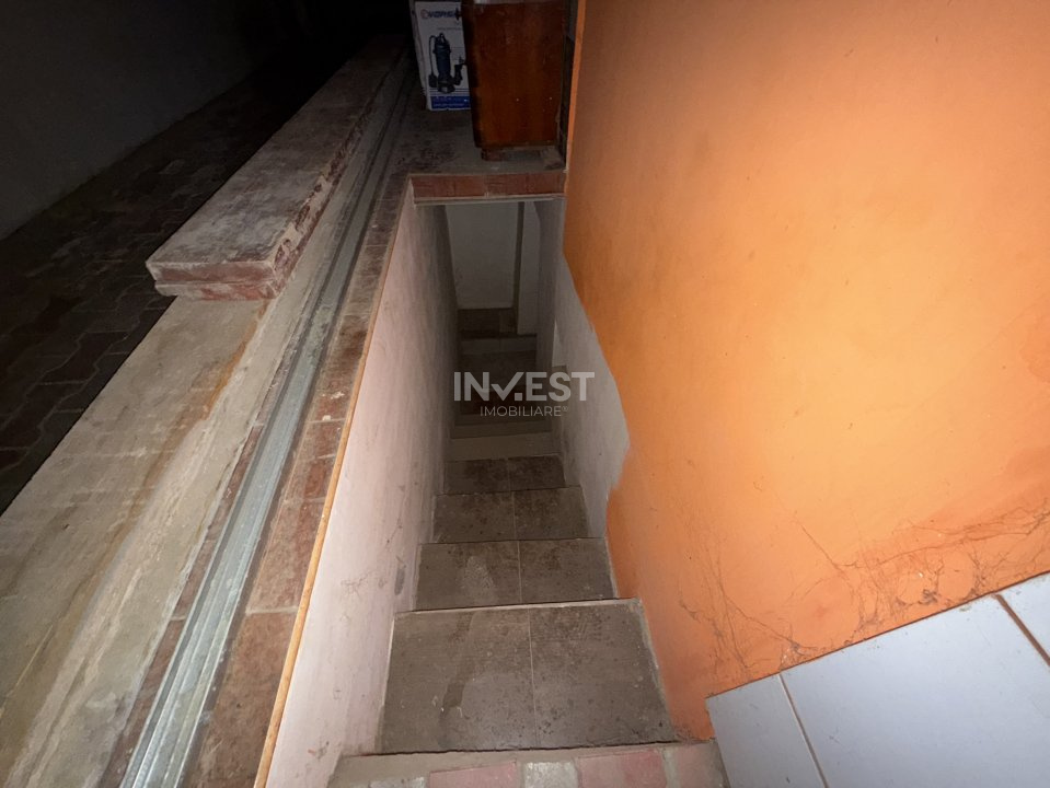 CASA 4 CAMERE, 2 BAI , BECI , MAGAZIE , 500 MP TEREN , LUNCA CETATUII - 16