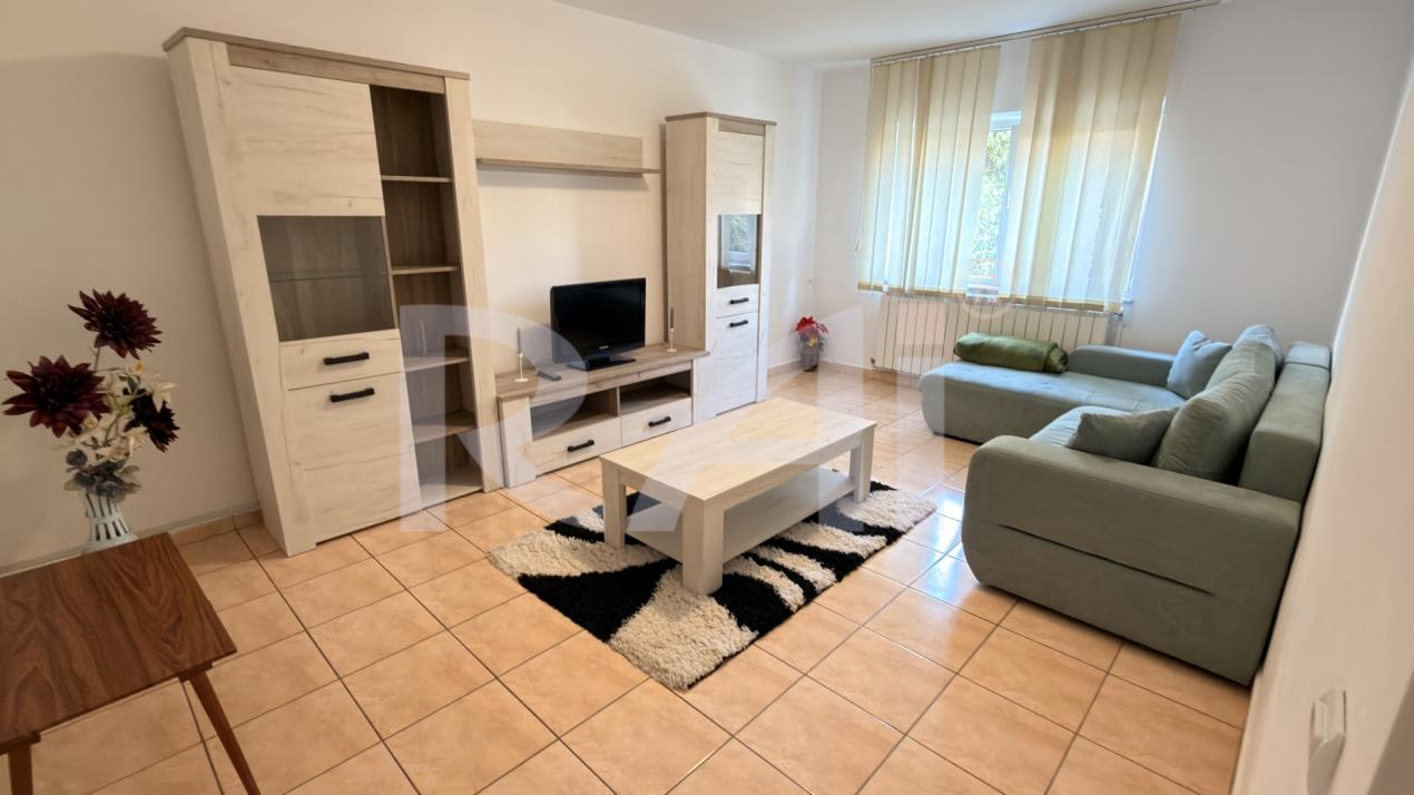 De închiriat apartament 2 camere | Rovine – Cofetăria Damarin