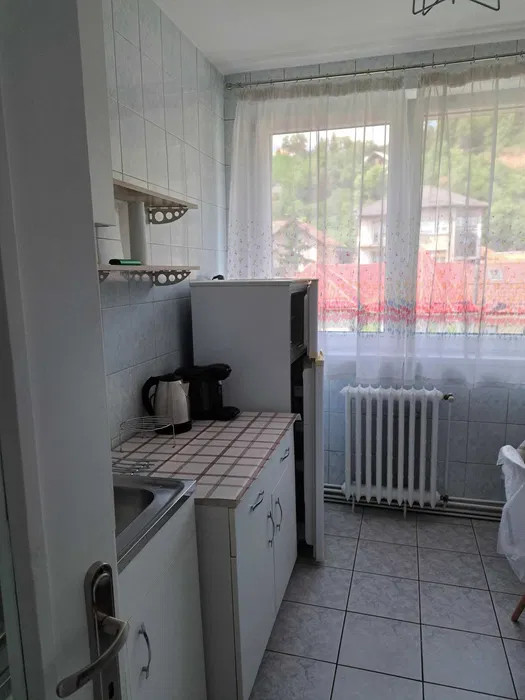 Apartament de 2 camere, 50 mp utili, balcon, Zona Grigorescu