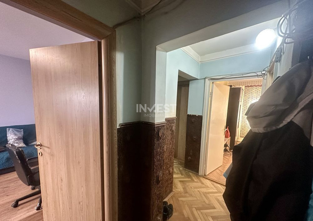 Apartament 4 camere-Decomandat-Etaj 1 - 4