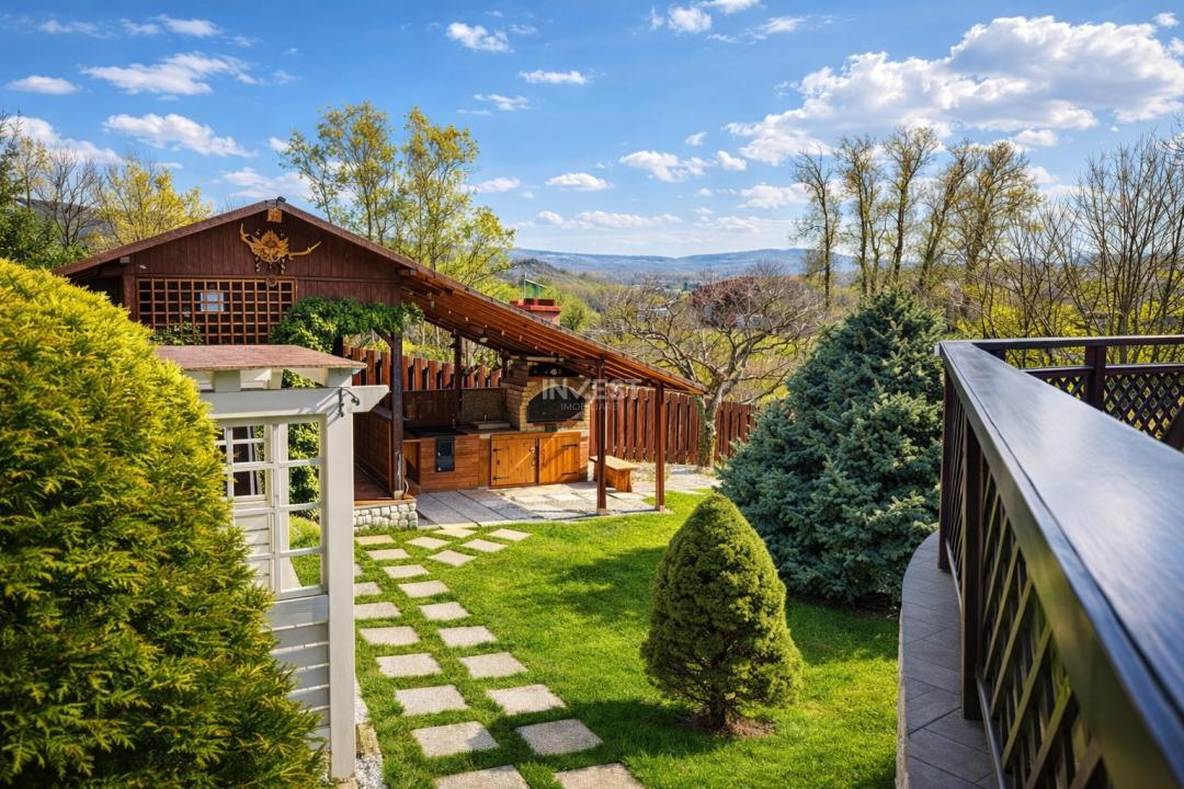 Vilă cu 7 camere și 825 mp teren în cartierul Bucium-Iasi - 4