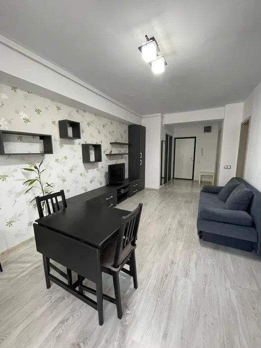 Apartament de 2 camere decomandate, 40 mp utili, balcon, Zona Gheorgheni