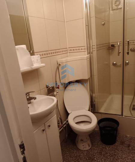 Închiriere Apartament 5 camere în Universitate - zona Ultracentrala - fotografie proprietate 9