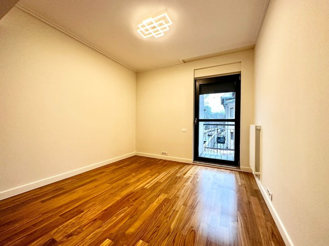 SUPERB-CAPITALE-TOTULNOU-PRIMA INCHIRIERE — imaginea 5
