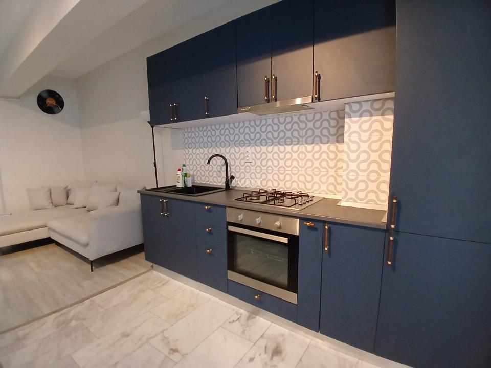 Apartament 2 Camere Semidecomandat, Royal Town Copou 500€ - 2