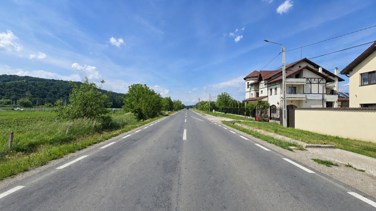 Casă individuală mobilată în Hărman | 139 mp utili, teren 540 mp, șemineu