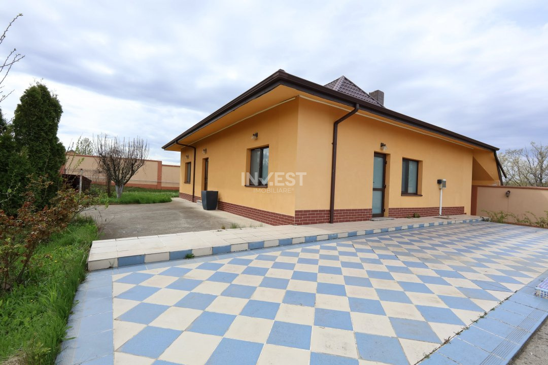 Proprietate spațioasă cu potențial turistic - Iași - 7