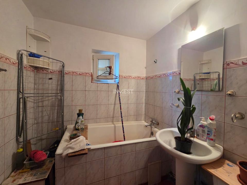 VANZARE-APARTAMEMT 3 CAMERE-DECOMANDATE-DACIA - 8