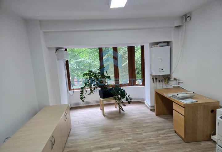 Închiriere Apartament 3 camere în Unirii - ideal pentru birouri - fotografie proprietate 11
