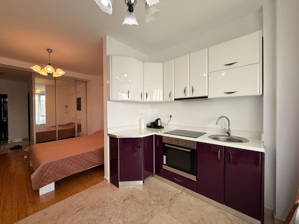 AP. 1 CAMERA COPOU-STADION - 2