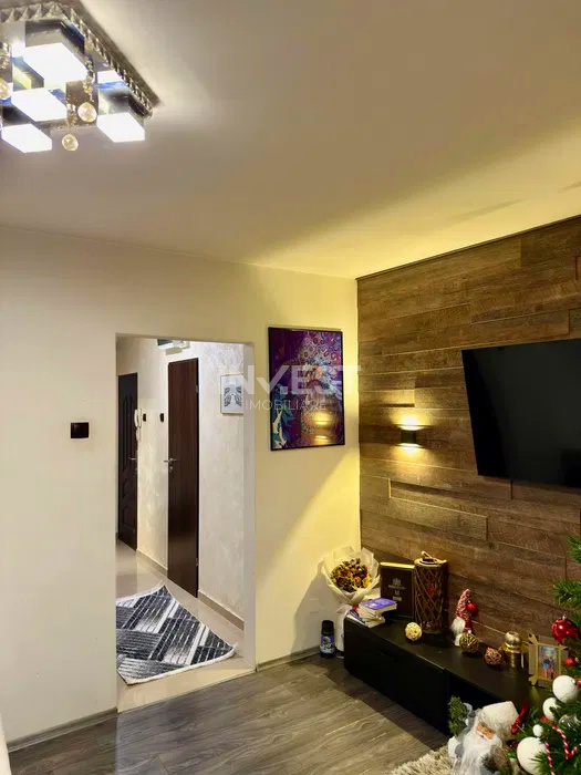 Apartament 2 camere-Podu ros-etaj intermediar-fara risc seismic - 2