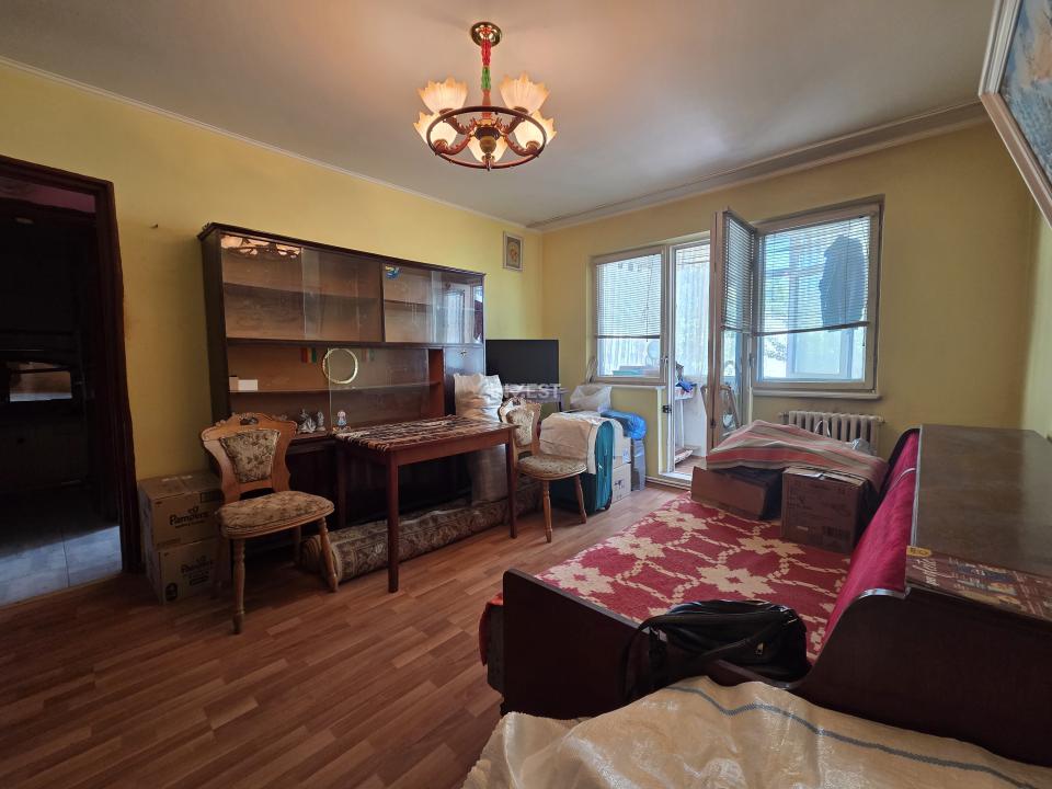 APARTAMENT 3 CAMERE-ETAJ INTERMEDIAR-ZIMBRU - 3