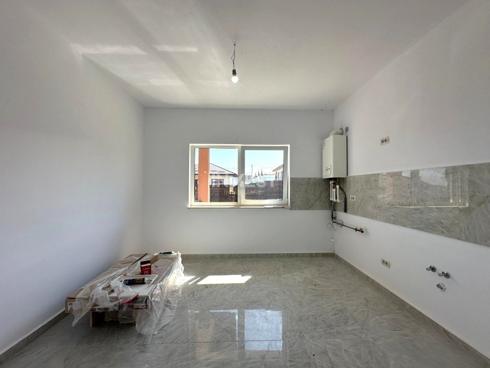 Casă de vânzare,  4 camere  în Valea Lupului, Iași - 9