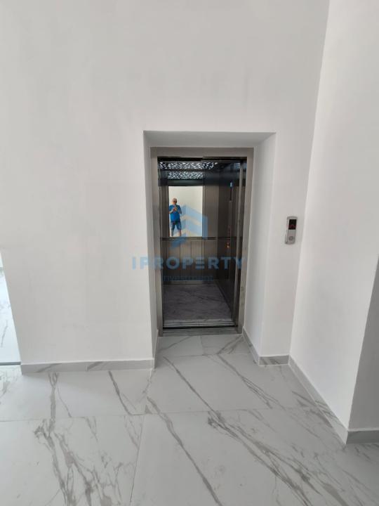 Vila 1200 mp Cismigiu Renovata cu parcare diverse activitati  - fotografie proprietate 11