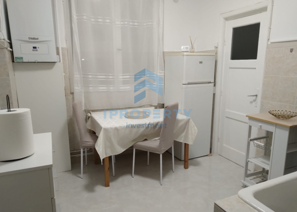 Piata Romana | 2 Camere | Centrala Proprie | Parter | Metrou 3min - fotografie proprietate 7