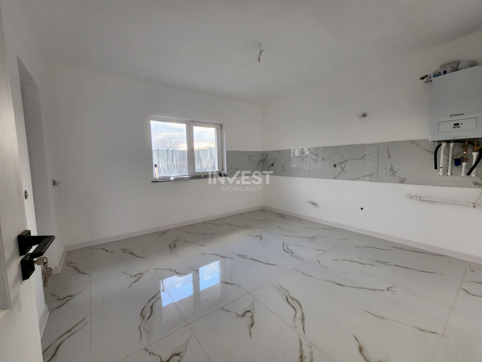 CASA INDIVIDUALA, 4 CAMERE, 2 BAI, 115 MP UTILI, MIROSLAVA-LIDL - 2