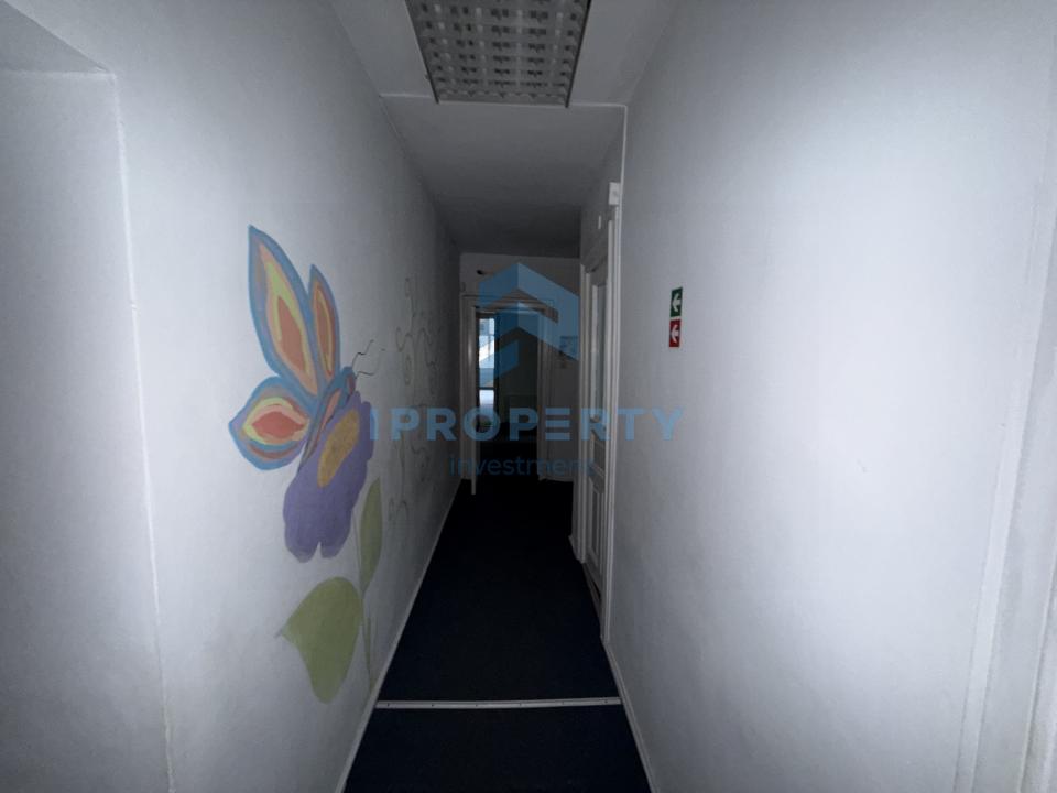 Vânzare ansamblu 2 Case 10 camere în Timpuri Noi cu curte privata - fotografie proprietate 9